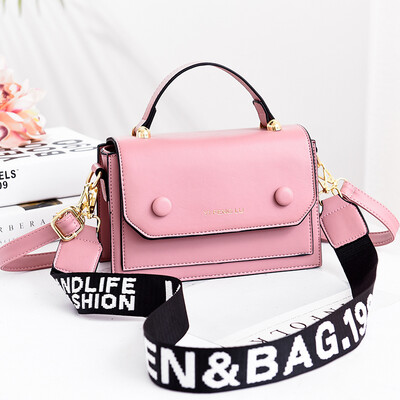 Ins Bag Girl Bag New Summer Small Fresh Popular Texture Bag Baitao Broadband Slant Bag
Ins Bag Girl Bag New Summer Small Fresh Popular Texture Bag Baitao Broadband Slant Bag