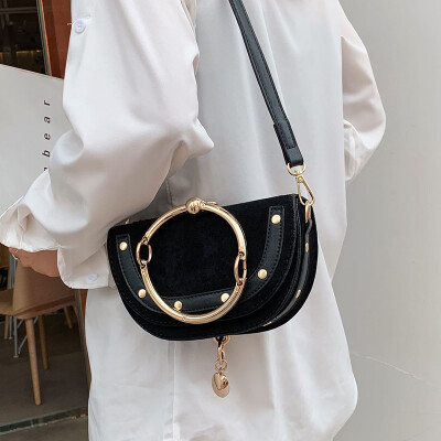 Popular female bag 2019 new wild foreign gas handbag ins fashion net red shoulder texture matte Messenger bag
Popular female bag 2019 new wild foreign gas handbag ins fashion net red shoulder texture matte Messenger bag