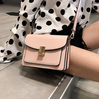2019 popular womens bag new wave fashion shoulder bag net red packet texture messenger bag wild foreign small square bag
2019 popular womens bag new wave fashion shoulder bag net red packet texture messenger bag wild foreign small square bag