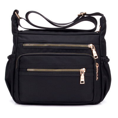 The lady canvas of the cloth bag obliquely carries the nylon bag of the middle-aged lady bag&the mother of the lady bag obliqu
The lady canvas of the cloth bag obliquely carries the nylon bag of the middle-aged lady bag&the mother of the lady bag obliqu