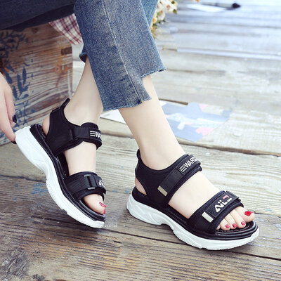 Thick-soled sandals for female high school heel students in summer 2018 100 sets of Korean version muffin magic paste leisure spor
Thick-soled sandals for female high school heel students in summer 2018 100 sets of Korean version muffin magic paste leisure spor