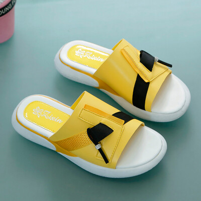 Net red slippers women wear summer 2019 new thick bottom fashion Joker student flat beach slippers
Net red slippers women wear summer 2019 new thick bottom fashion Joker student flat beach slippers