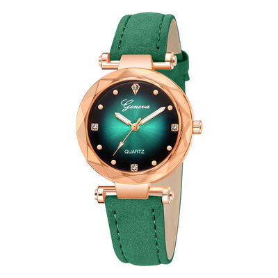 Fashion Watches Women Retro Small Dial Simple Casual Watch High Quality Women Quartz Wristwatch relogio feminino clock Gift 533
Fashion Watches Women Retro Small Dial Simple Casual Watch High Quality Women Quartz Wristwatch relogio feminino clock Gift 533