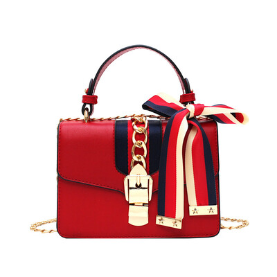 2019 new womens bag summer fashion casual solid color shoulder strap simple womens bag
2019 new womens bag summer fashion casual solid color shoulder strap simple womens bag