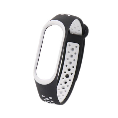 Replacement Wrist Strap for Xiao-Mi Band 34 Universal Silicone Duotone Wrist Straps BlueWhite
Replacement Wrist Strap for Xiao-Mi Band 34 Universal Silicone Duotone Wrist Straps BlueWhite