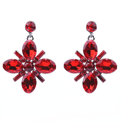 New Womens Fashion Crystal Stud Earring 2019 Brand Sweet Christmas Party Rhinestone Ear Stud for Women Girl Brincos Bijoux
New Womens Fashion Crystal Stud Earring 2019 Brand Sweet Christmas Party Rhinestone Ear Stud for Women Girl Brincos Bijoux