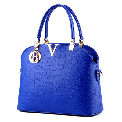 2017 Women Famous brand designer Luxury leather handbags women messenger bag crocodile pattern Shoulder bag Crossbody bags
2017 Women Famous brand designer Luxury leather handbags women messenger bag crocodile pattern Shoulder bag Crossbody bags