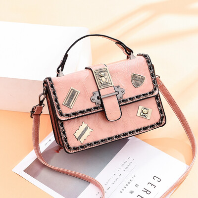In summer the fashion personality handbag in the Korean version of the new womens fashion handbag is slanted with one shoulder a
In summer the fashion personality handbag in the Korean version of the new womens fashion handbag is slanted with one shoulder a