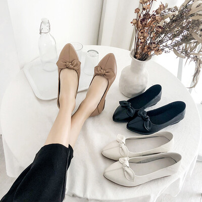 Factory direct leather womens shoes autumn new products with wedges soft shoes middle&old
Factory direct leather womens shoes autumn new products with wedges soft shoes middle&old