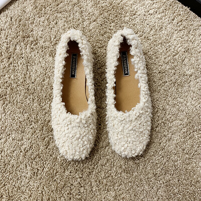 Hairy shoes women wear autumn pedal bean shoes square head shallow flat bottom single shoe woman wearing autumn pedal beans shoes
Hairy shoes women wear autumn pedal bean shoes square head shallow flat bottom single shoe woman wearing autumn pedal beans shoes