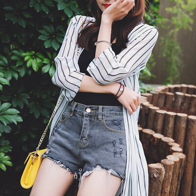 Long UV-resistant Chiffon Sunscreen Shirt Holiday Style Womens Blouse Beautiful Printed Cardigan Beach Style Three Quarter
Long UV-resistant Chiffon Sunscreen Shirt Holiday Style Womens Blouse Beautiful Printed Cardigan Beach Style Three Quarter