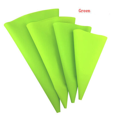 4 color optional silicone pastry bag 4pcspack mixed 4 size blue pink green white cake decoration baking tools without nozzles
4 color optional silicone pastry bag 4pcspack mixed 4 size blue pink green white cake decoration baking tools without nozzles