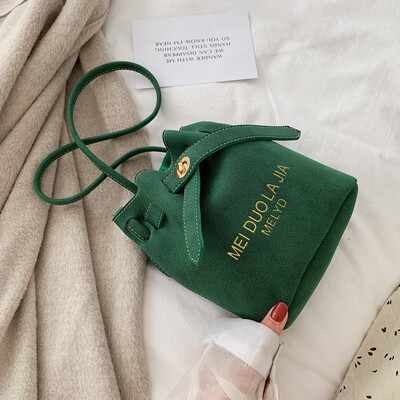 New small bag retro sand fashion womens bag 2019 new bag leisure 100 bucket bag slant tide on ins
New small bag retro sand fashion womens bag 2019 new bag leisure 100 bucket bag slant tide on ins