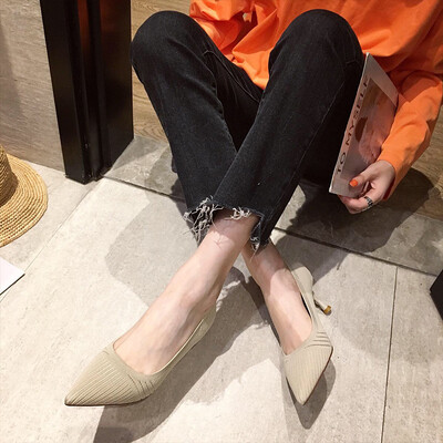 2019 autumn new flying woven pointed high heels female Europe&America fine with shallow mouth wild solid color high heels
2019 autumn new flying woven pointed high heels female Europe&America fine with shallow mouth wild solid color high heels
