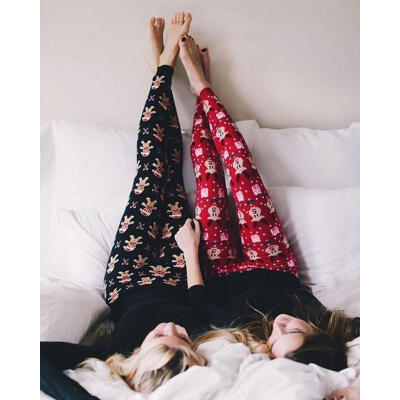 Women Winter Warm Christmas Snowflake Pajamas Leggings Cotton Skinny Hot Pants
Women Winter Warm Christmas Snowflake Pajamas Leggings Cotton Skinny Hot Pants