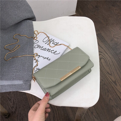 New French small foreign air bag female 2019 new Korean version of the wild single shoulder slung fashion chain small square bag
New French small foreign air bag female 2019 new Korean version of the wild single shoulder slung fashion chain small square bag