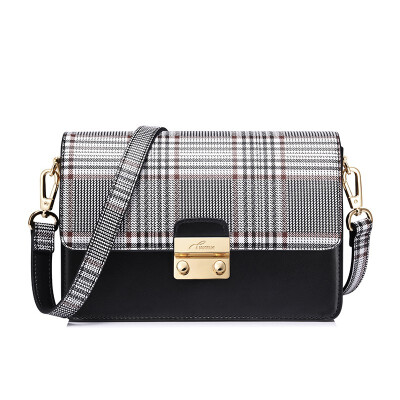 Marsoul new wavy plaid net red square bag chic bag shoulder bag summer chain Messenger bag fashion shoulder bag casual ladies trav
Marsoul new wavy plaid net red square bag chic bag shoulder bag summer chain Messenger bag fashion shoulder bag casual ladies trav