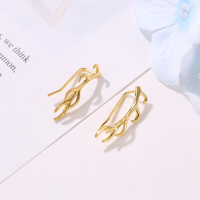2019 latest design brand five-pointed star minimalist earrings temperament trend fashion gifts Korean earrings for women
2019 latest design brand five-pointed star minimalist earrings temperament trend fashion gifts Korean earrings for women
