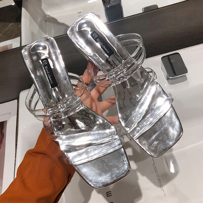 Summer Crystal Coarse-heeled Open-toed Sandals Simple Transparent Ribbon Low-heeled Slippers Womens Shoes Tide
Summer Crystal Coarse-heeled Open-toed Sandals Simple Transparent Ribbon Low-heeled Slippers Womens Shoes Tide