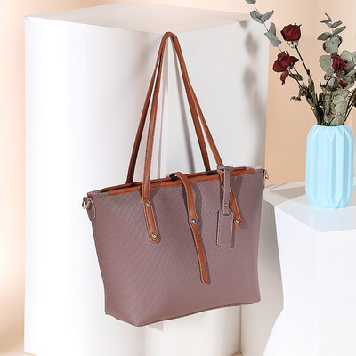 Bag female 2018 new Korean fashion child handbag fashion casual large capacity single shoulder tote soft leather bag
Bag female 2018 new Korean fashion child handbag fashion casual large capacity single shoulder tote soft leather bag