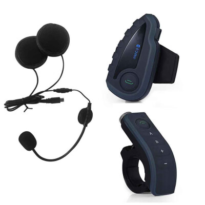V8 Motorcycle Bluetooth V30 Helmet Headset Interphone Wireless 5 Riders Handsfree Headphone with Remote control
V8 Motorcycle Bluetooth V30 Helmet Headset Interphone Wireless 5 Riders Handsfree Headphone with Remote control