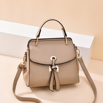 2019 summer new European&American fashion simple ladies bag PU leather handbag small bag shoulder bag Messenger bag
2019 summer new European&American fashion simple ladies bag PU leather handbag small bag shoulder bag Messenger bag