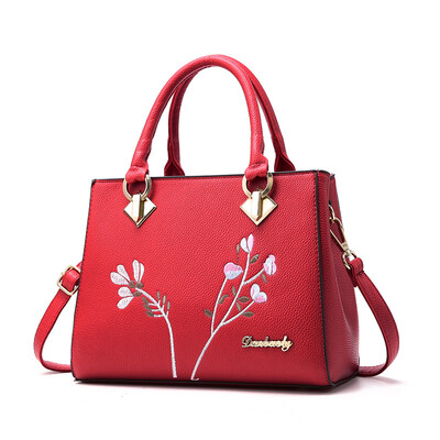 2018 Messenger Bags Women handbag flower women shoulder bags women pu leather tote bag ladies bags brands totes sac a main S1213
2018 Messenger Bags Women handbag flower women shoulder bags women pu leather tote bag ladies bags brands totes sac a main S1213