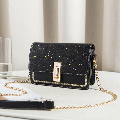 Senior sense of foreign flavor texture female 2019 tide Korean version of Joker fashion shoulder slung chain small square bag
Senior sense of foreign flavor texture female 2019 tide Korean version of Joker fashion shoulder slung chain small square bag
