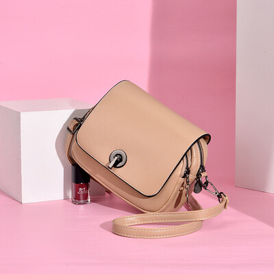 Small bag female simple lock small square bag shoulder Messenger bag 2019 new wild casual student summer bag
Small bag female simple lock small square bag shoulder Messenger bag 2019 new wild casual student summer bag