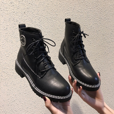 European&American retro Martin boots female British style new autumn personality hundred hitch college wind street pedal locom
European&American retro Martin boots female British style new autumn personality hundred hitch college wind street pedal locom