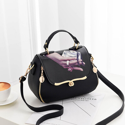 Bag girl new fashion ins super hot Korean version of single shoulder bag 100 straddling bag girl bag simple
Bag girl new fashion ins super hot Korean version of single shoulder bag 100 straddling bag girl bag simple