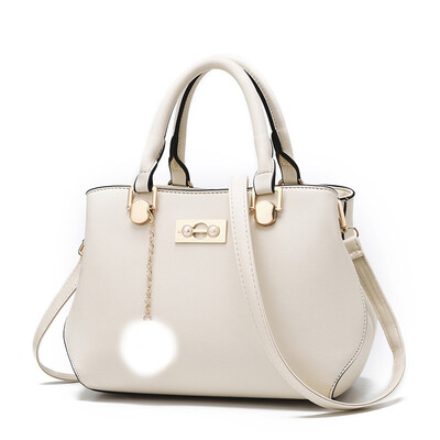 European&American fashion handbags 2019 summer new Boston fashion wild handbag pillow bag direct sales
European&American fashion handbags 2019 summer new Boston fashion wild handbag pillow bag direct sales