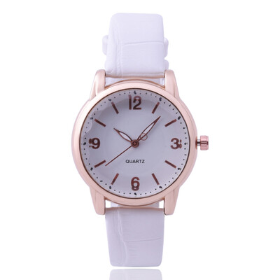 European&American ladies irregular belt quartz watch student digital watch female models
European&American ladies irregular belt quartz watch student digital watch female models