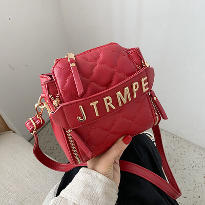 Qiao Bani 2019 new Korean version of the fashion Dongdaemun embroidery line letter pillow bag hand strap shoulder diagonal tide handbag
Qiao Bani 2019 new Korean version of the fashion Dongdaemun embroidery line letter pillow bag hand strap shoulder diagonal tide handbag