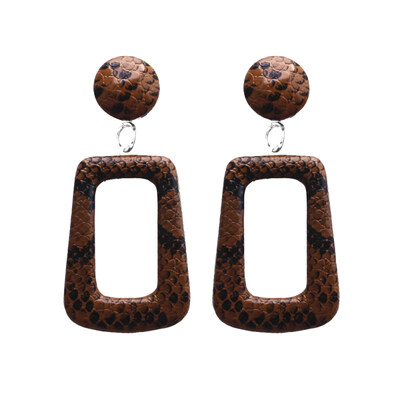 EK630 Oversize Vintage Drop Earrings for Women Large Geometric Statement Earrings PU Snake Skin Pendant Earrings Fashion Jewelry
EK630 Oversize Vintage Drop Earrings for Women Large Geometric Statement Earrings PU Snake Skin Pendant Earrings Fashion Jewelry