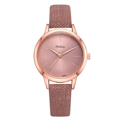 Fashion Women Watches Simple Scale Dial Ladies Quartz Wristwatch Unique Design Leather Strap Retro Clock Gift Zegarki Damskie
Fashion Women Watches Simple Scale Dial Ladies Quartz Wristwatch Unique Design Leather Strap Retro Clock Gift Zegarki Damskie