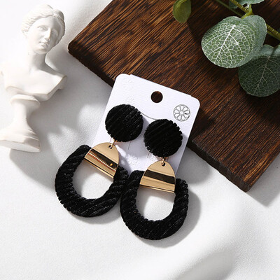rendy Statement Drop Earrings for Girls Women Fashion Jewelry Hollow Pink Velvet Geometry Earrings
rendy Statement Drop Earrings for Girls Women Fashion Jewelry Hollow Pink Velvet Geometry Earrings