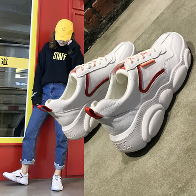 Autumn new Korean fashion bear shoes with small white shoes sports wind old shoes women a generati
Autumn new Korean fashion bear shoes with small white shoes sports wind old shoes women a generati