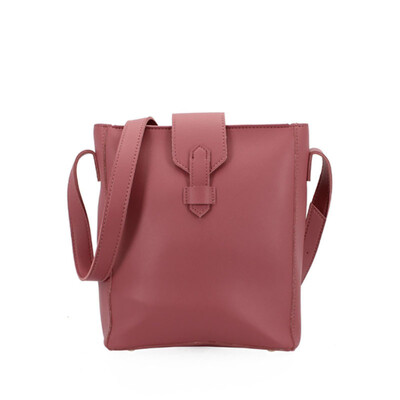 Casual PU leather women shoulder bag vintage bucket bag large capacity female messenger bag travel crossbody pouch for ladies
Casual PU leather women shoulder bag vintage bucket bag large capacity female messenger bag travel crossbody pouch for ladies