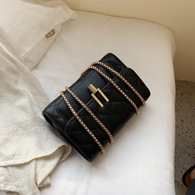 Qiao Bani 2019 on the new Korean fashion Dongdaemun simple rhombic chain bag wild single shoulder diagonal handbag
Qiao Bani 2019 on the new Korean fashion Dongdaemun simple rhombic chain bag wild single shoulder diagonal handbag
