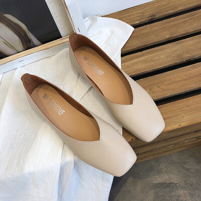 Spring 2019 new Korean version of retro grandma shoes shallow Joker flat shoes womens shoes square flat with bean shoes
Spring 2019 new Korean version of retro grandma shoes shallow Joker flat shoes womens shoes square flat with bean shoes