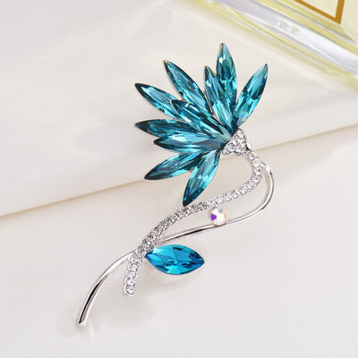 Brooch jewelry fashion suit jacket