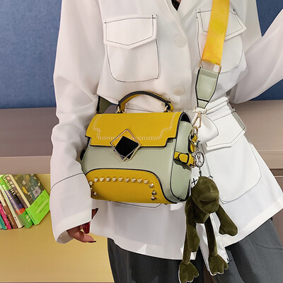 New small bag female 2019 new wave Korean version of the wild handbag shoulder Messenger bag ins super fire small square bag
New small bag female 2019 new wave Korean version of the wild handbag shoulder Messenger bag ins super fire small square bag