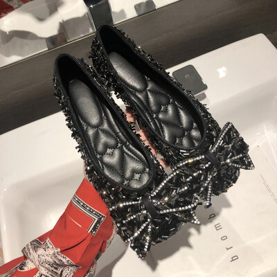 Shallow mouth four seasons shoes female summer shoes Korean version of Joker flat bow rhinestone bean shoes female
Shallow mouth four seasons shoes female summer shoes Korean version of Joker flat bow rhinestone bean shoes female