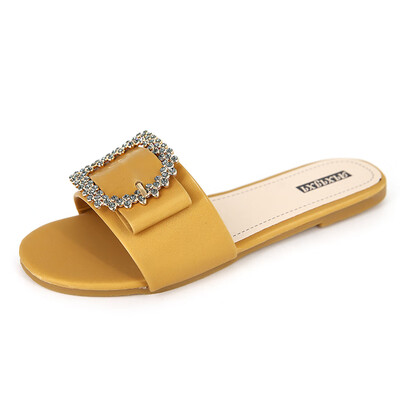 Slippers women wear flat bottom 2019 new summer net red rhinestones Korean fashion Joker social lazy drag
Slippers women wear flat bottom 2019 new summer net red rhinestones Korean fashion Joker social lazy drag