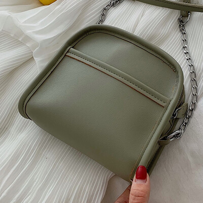 Female 2019 spring&summer new retro semilunar bag with oblique straddling&single shoulder mini bag
Female 2019 spring&summer new retro semilunar bag with oblique straddling&single shoulder mini bag