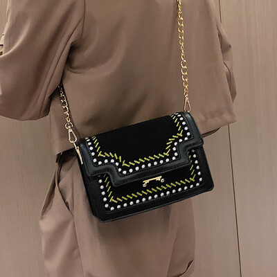Senior sense on the new bag female 2019 new Korean version of the ocean shoulder bag fashion wild Messenger chain small square bag
Senior sense on the new bag female 2019 new Korean version of the ocean shoulder bag fashion wild Messenger chain small square bag