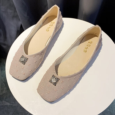Single shoe womens autumn square flat-bottomed evening shoes Joker shallow soft bottom ladle shoes gentle fairy shoes
Single shoe womens autumn square flat-bottomed evening shoes Joker shallow soft bottom ladle shoes gentle fairy shoes