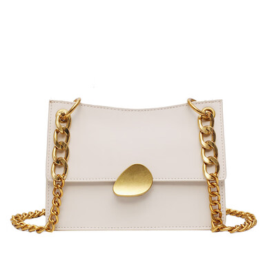 10 pieces from the batch 2019 new embroidered casual simple solid color ladies handbag shoulder diagonal package
10 pieces from the batch 2019 new embroidered casual simple solid color ladies handbag shoulder diagonal package