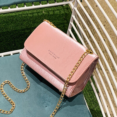 Female tide chic Korean version slanted small white square bag fashion chain single shoulder fairy girl bag
Female tide chic Korean version slanted small white square bag fashion chain single shoulder fairy girl bag